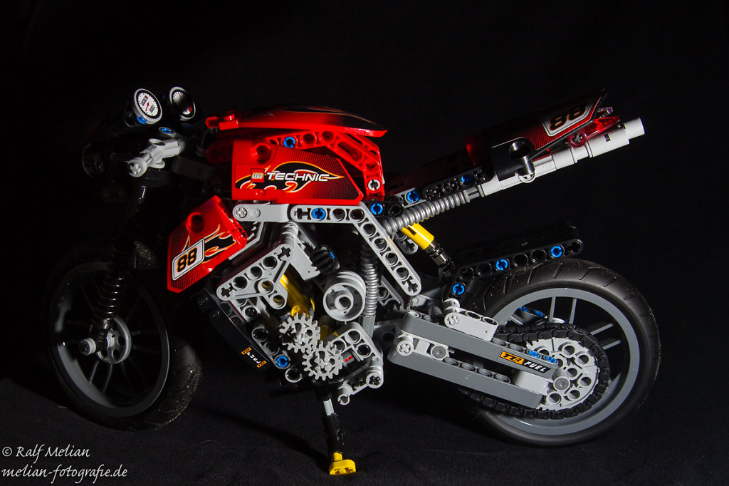 Modell Lego Technic Rennmotorad